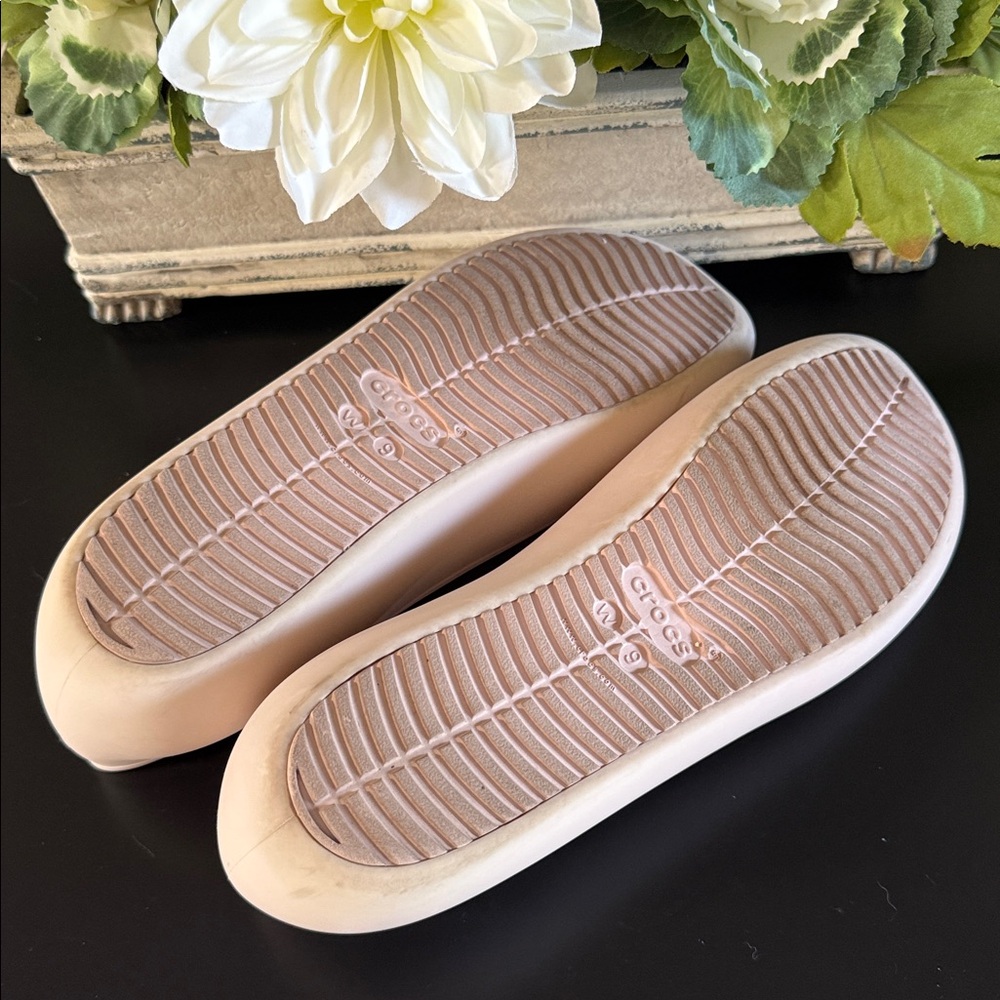 CROCS Women's Ballet Flats in Blush Pink - Picture 8 of 14